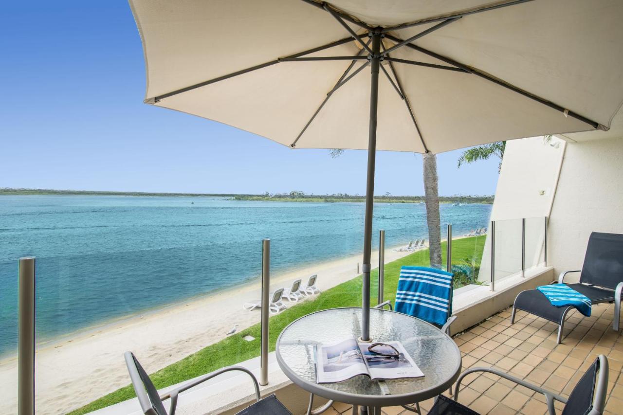 Noosa Harbour Resort Exteriör bild